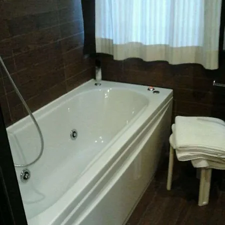 إيه' 4*