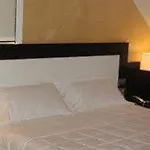 E' 4*