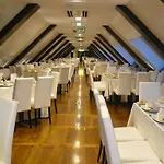 E' Hotel 4*