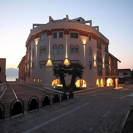 E' 4* Reggio di Calabria