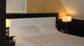 إيه' 4*