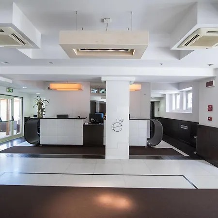 E' 4* Reggio de Calabre