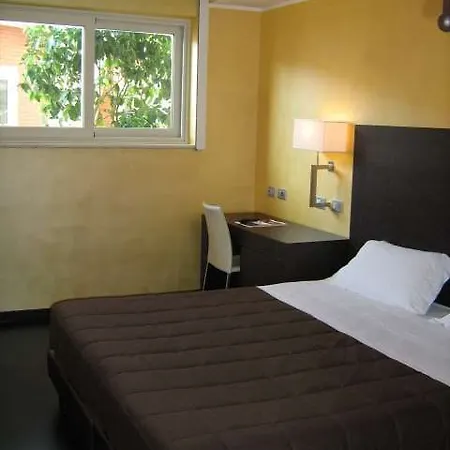 E' Hotel 4*