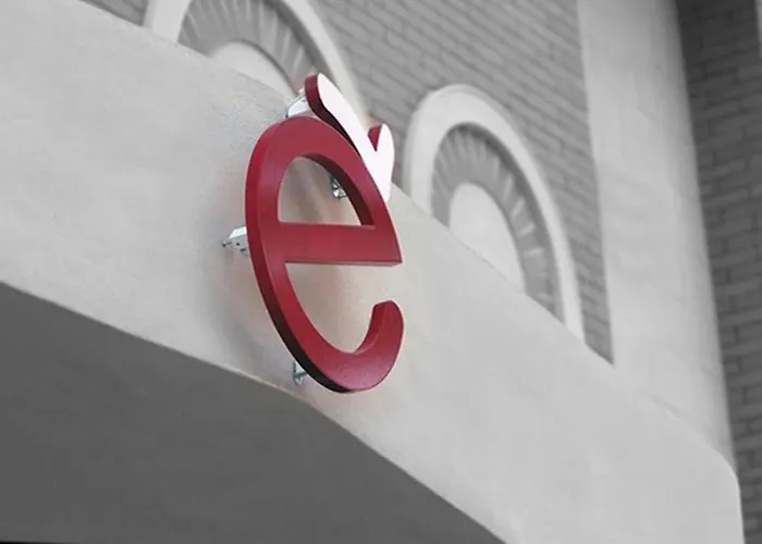 E' 4* Reggio de Calabre